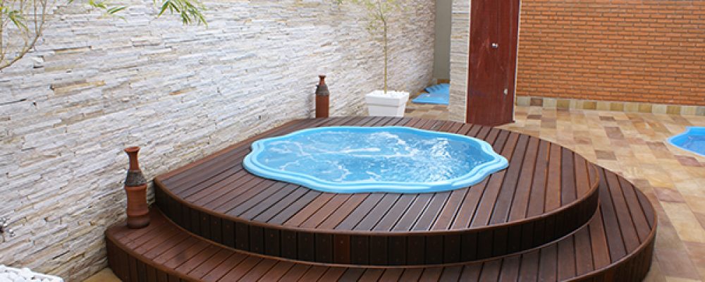 Saiba como implantar uma piscina em seu apartamento