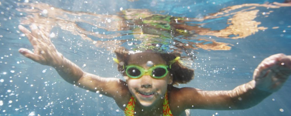 É preciso falar de piscina e frio – práticas físicas embaixo d’água é pura saúde!