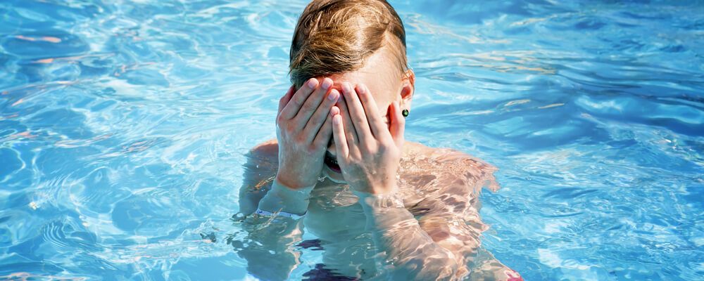 Alternativas para o cloro: como se livrar das irritações e do cheiro forte