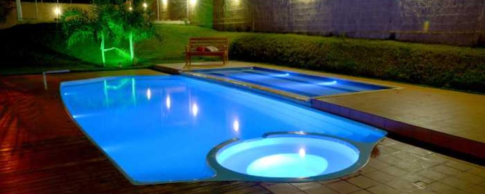 Refletor de Led para uma piscina luminosa e mais atraente